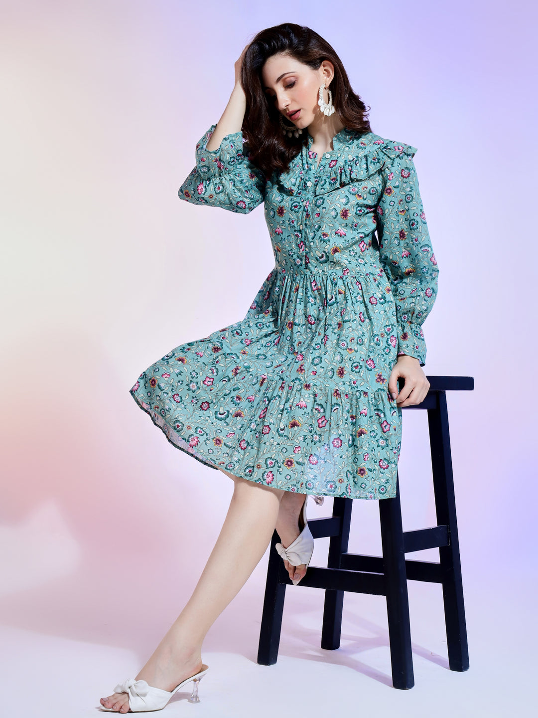 Floral Dress Mini with long sleeves