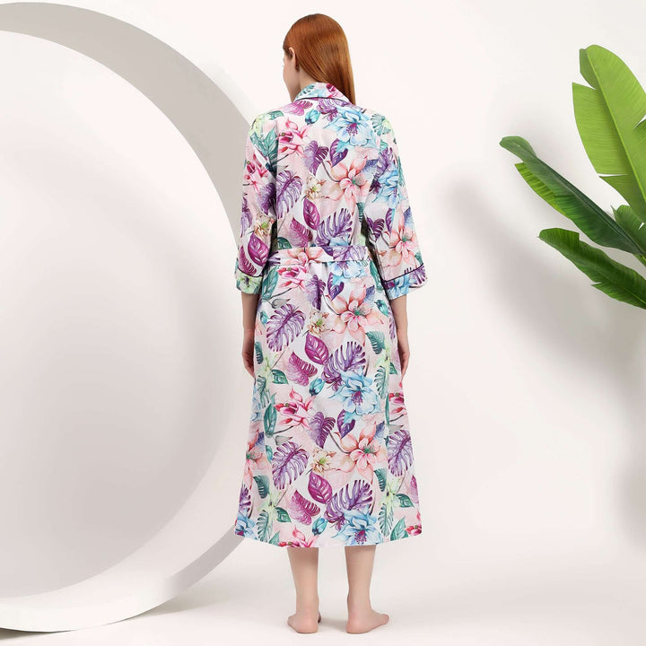 Floral kimono robe wholesale for Small Business showcasing vibrant back design and lightweight fabric.