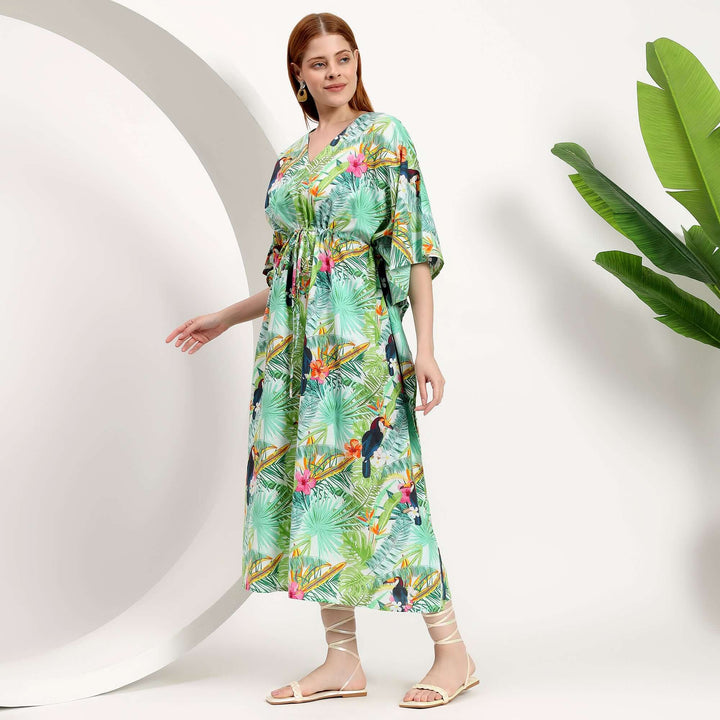 wholesale cotton kaftans for boutiques, colorful tropical print kaftan dress on model
