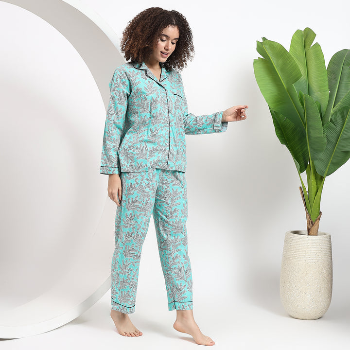 Cozy and stylish sleepwear for women – floral cotton pajama set