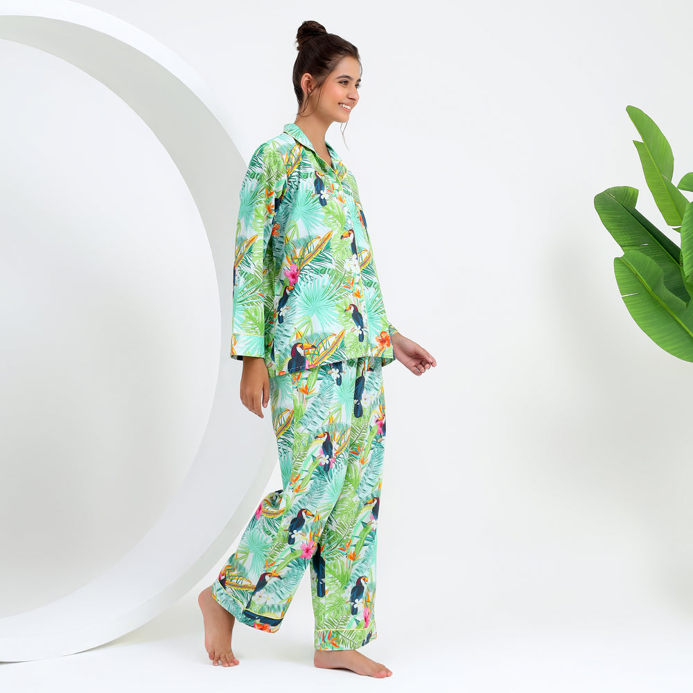 womens-green-bird-print-pajama-set-calf-length-over-curved-silhouette