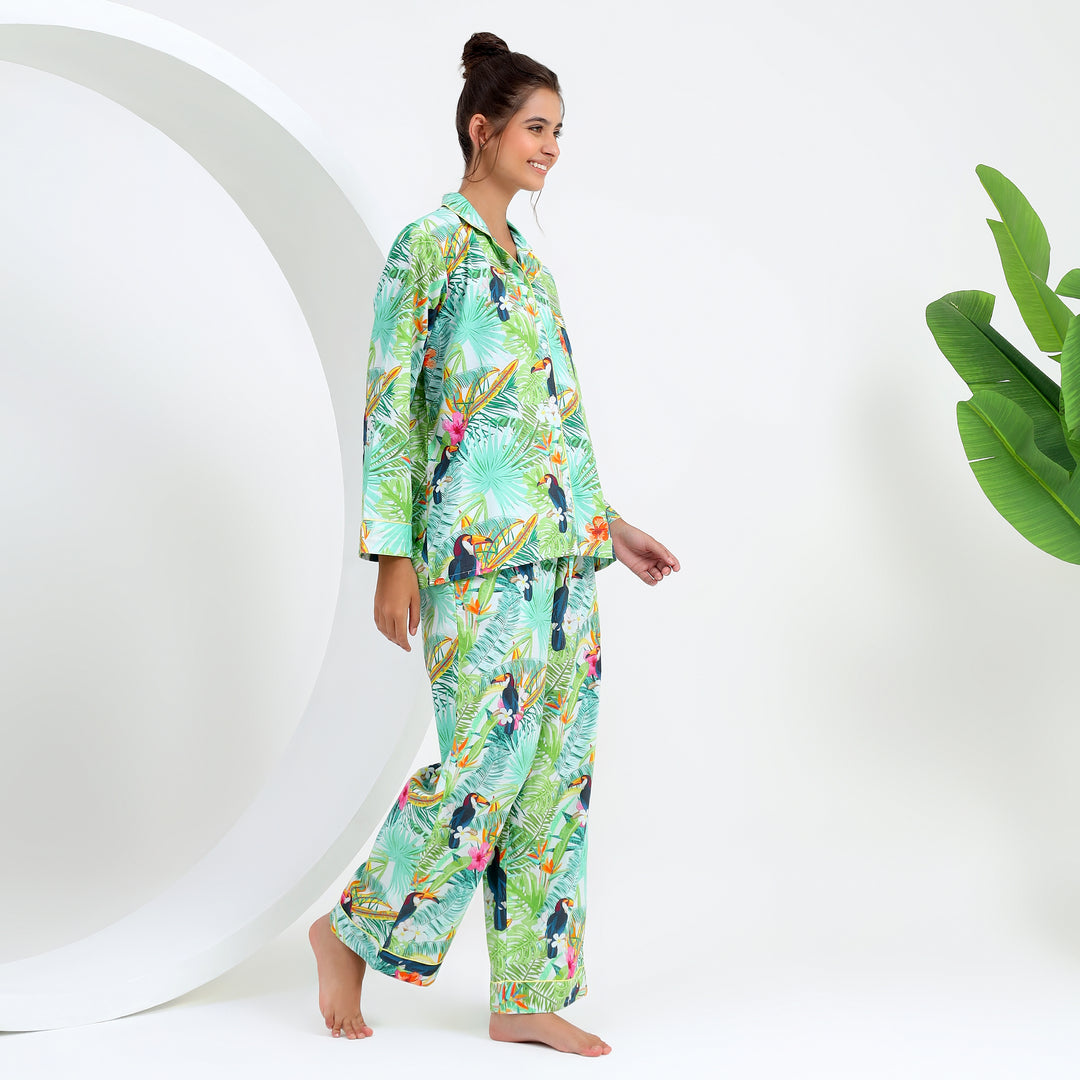 womens-green-bird-print-pajama-set-calf-length-over-curved-silhouette