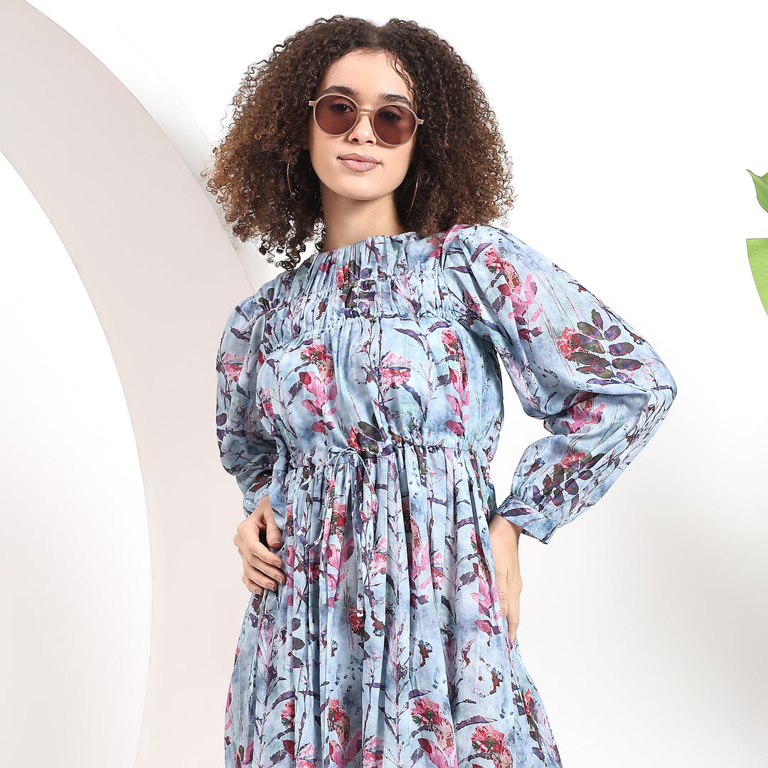 Elegant pastel floral print A-line dress with a fit-and-flare shape and shirt collar