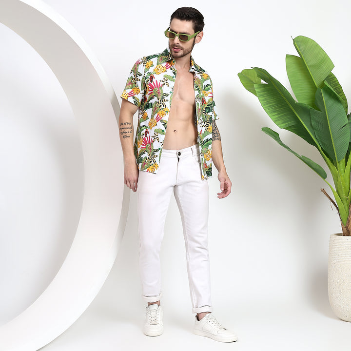 Casual men's tropical print shirt with vibrant patterns, ideal for pairing with shorts or jeans