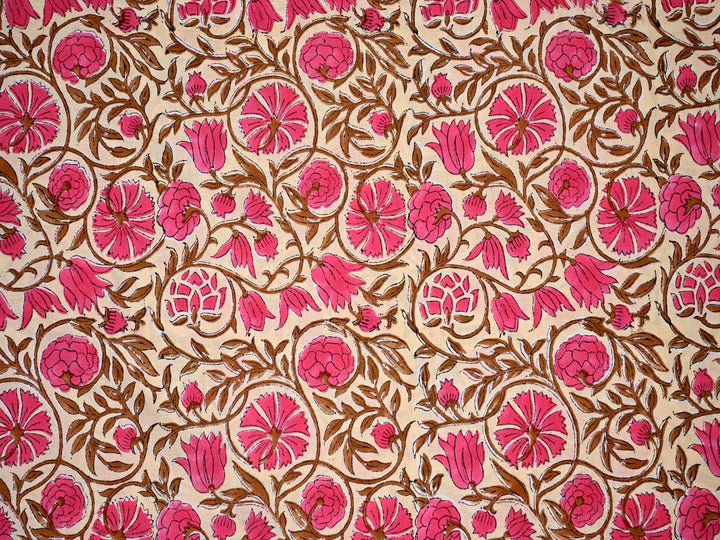 Botanical trellis pattern fabric