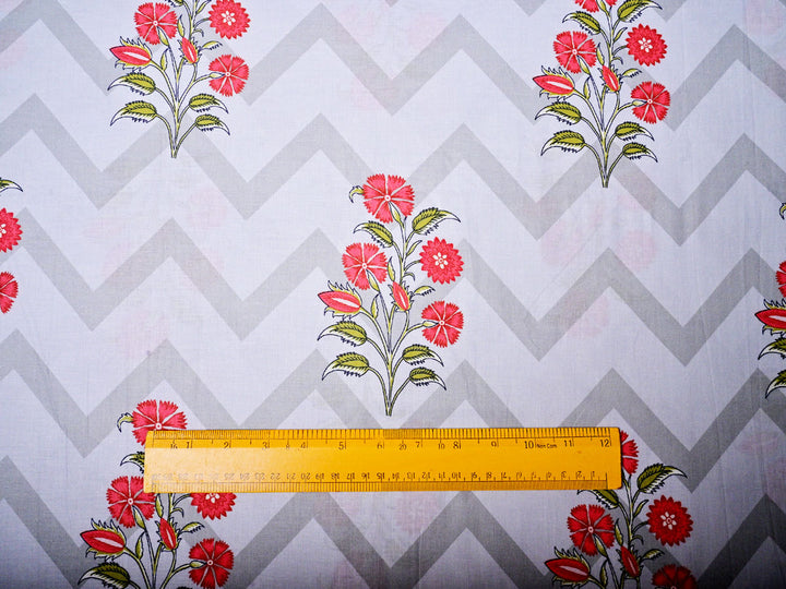 Floral Buta ~ Fabric With Cotton Zig Zag Lining Style