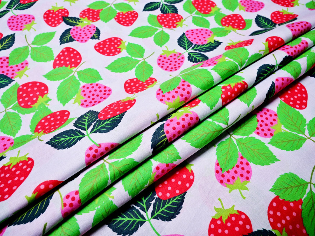 Cotton strawberry fabric