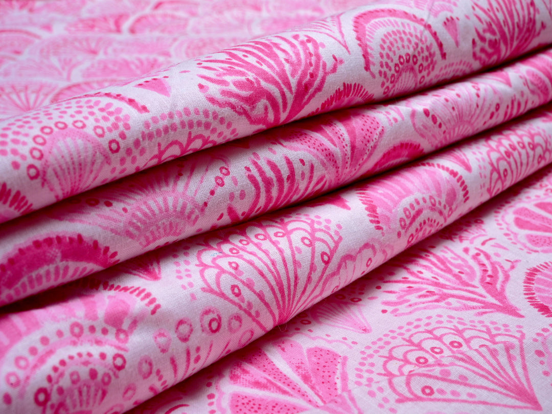 Scallop Shell Screen Print Cotton Fabric