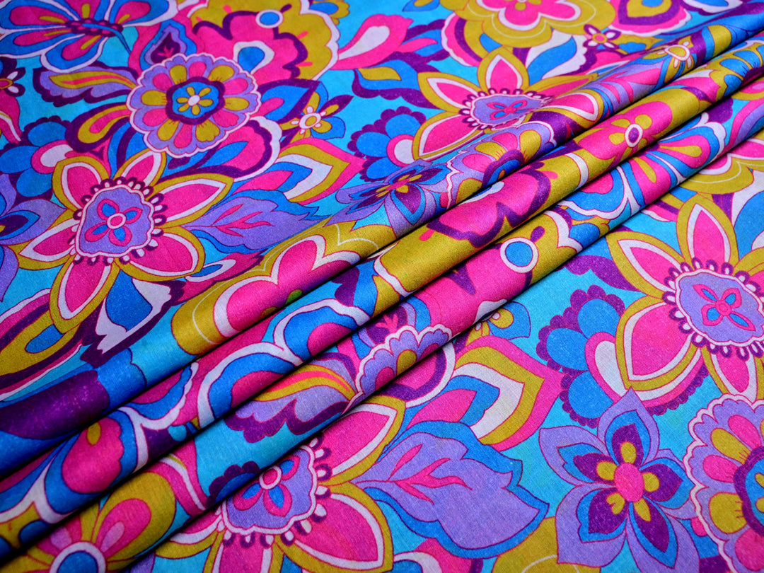 Bold Flower Print Fabric for Crafts
