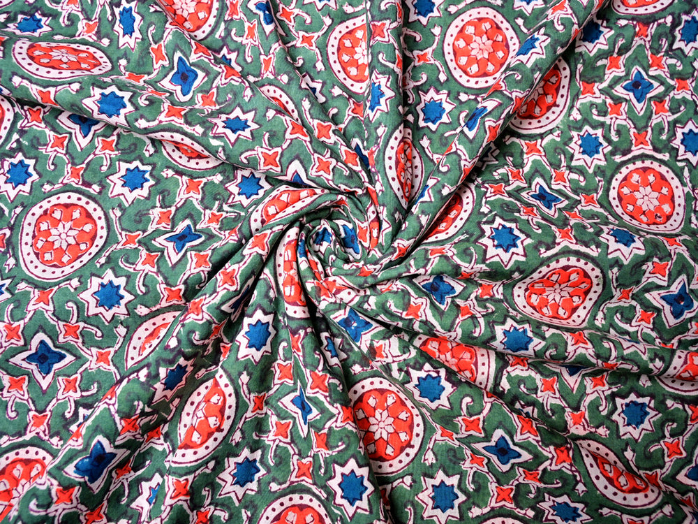 Indian fabric by the yard organic cotton - Organic cotton Indian fabric for women’s clothing