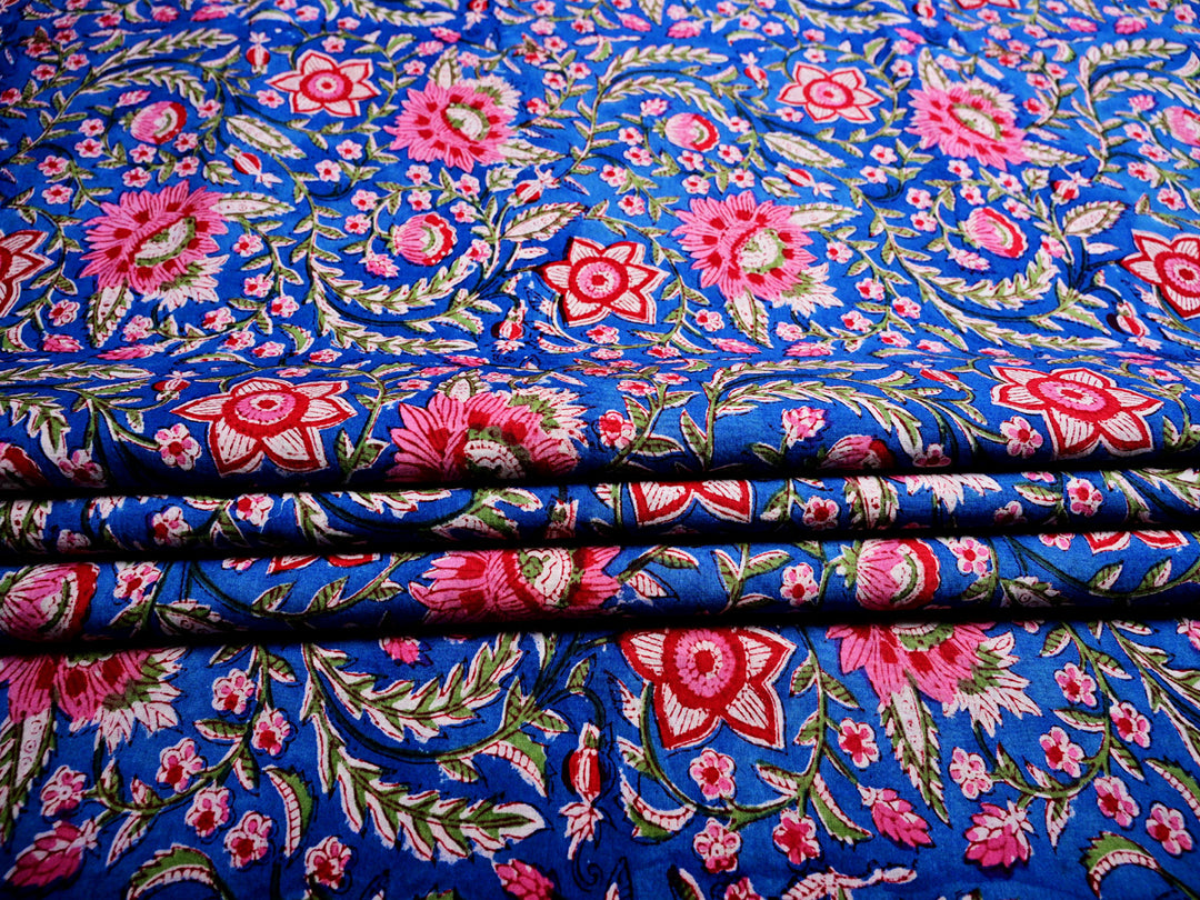 Blue cotton fabric for apparel
