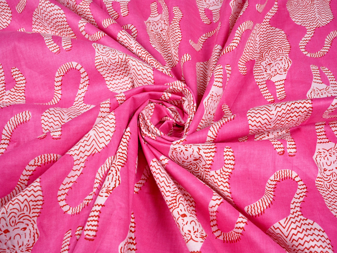 indian cotton fabric tiger screen print