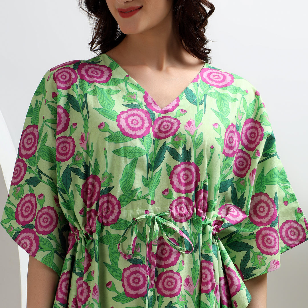 Cotton plus size caftan with boho vibes