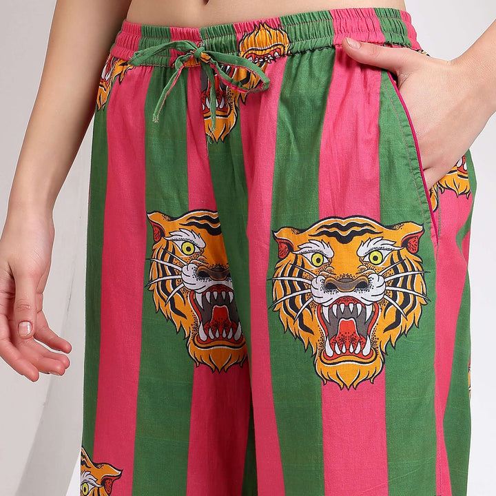 Lightweight cotton loungewear & tiger print animal pajamas for women