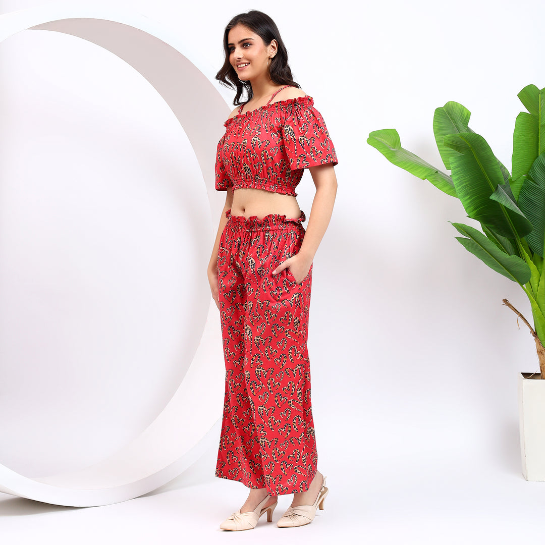 ed cold shoulder top with wide-leg palazzo pants, stylish women's outfit