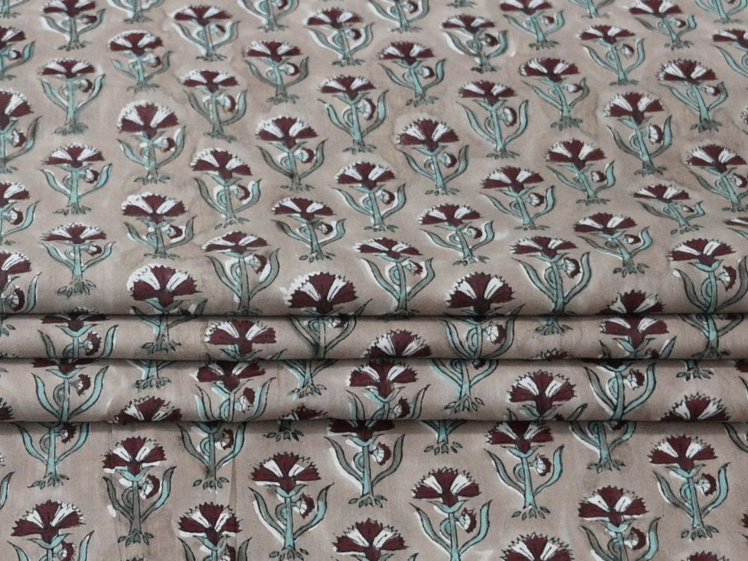 block printing cotton fabric close up -
natural cotton fabric for dyeing and printing