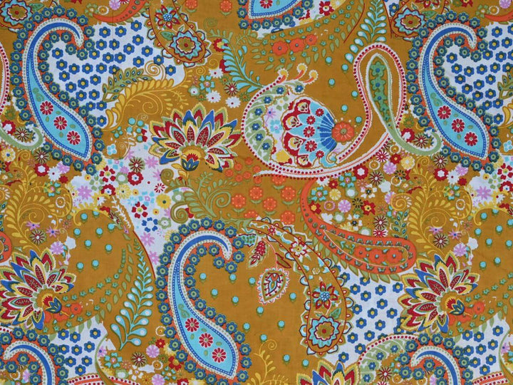 Printed bandana fabric for DIY crafts - Vintage paisley pattern cotton fabric