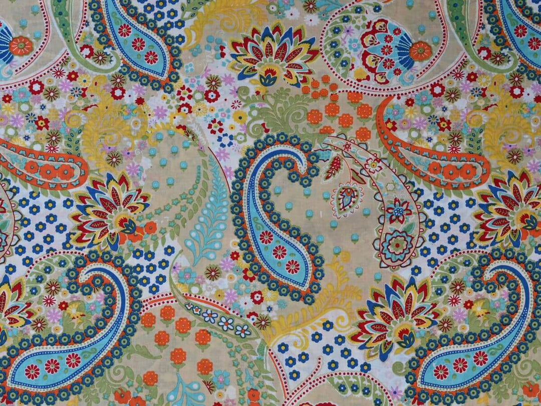 By the yard fabric shop online Printed bandana fabric for DIY crafts
Vintage paisley pattern cotton fabric