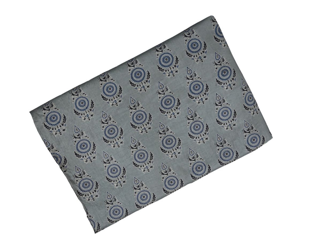Lightweight cotton block print fabric for cushion covers, table linens and décor