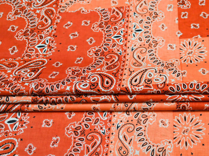 80 GSM lightweight cotton fabric for quilting, dressmaking, and crafts