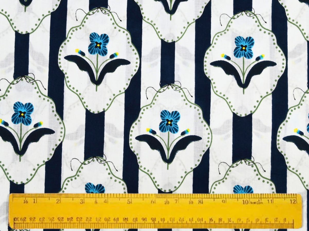 80 GSM quilting-weight cotton fabric for quilts, patchwork, and fat quarters