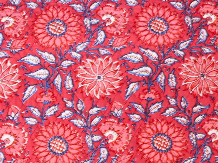 400 GSM quilted fabric for cushions, throws, and home décor