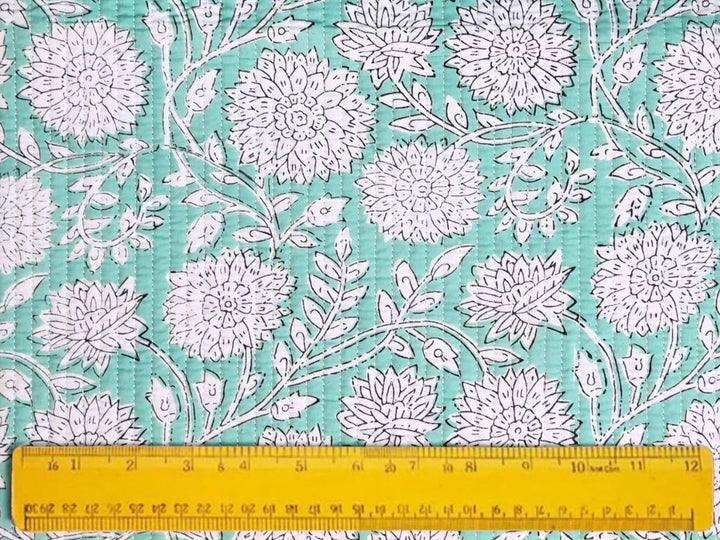 400 GSM quilted fabric for throws, bed runners, and cushion covers
