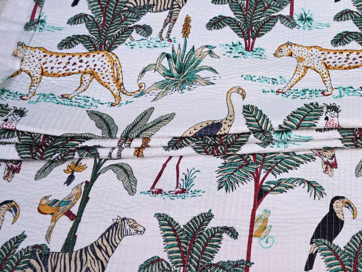 400 GSM quilted fabric for light upholstery accents and cushions