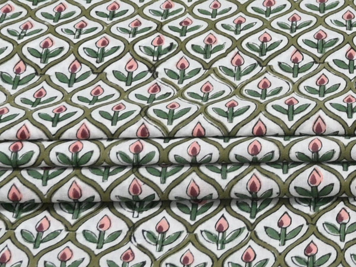 printed cotton fabric yardage - textile cloth material for dresses