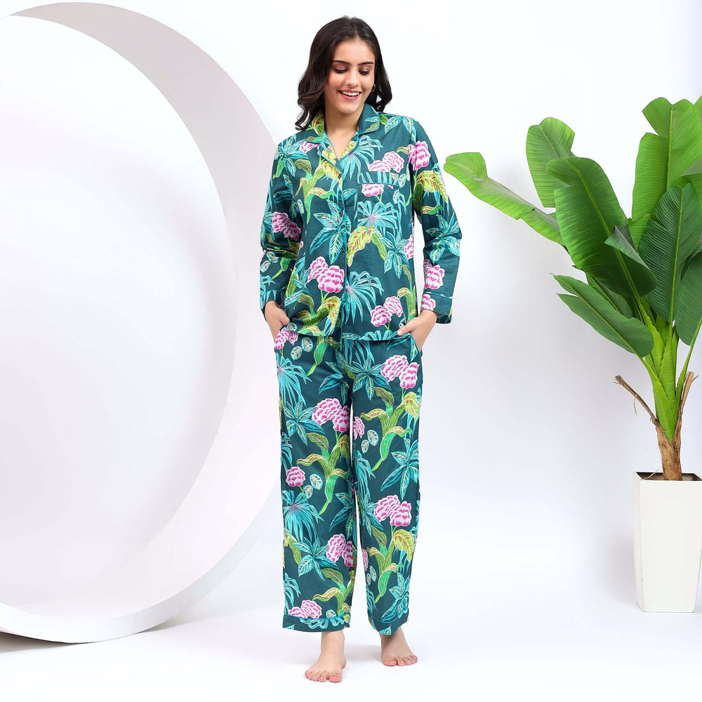 Tropical print cotton pajama set for women